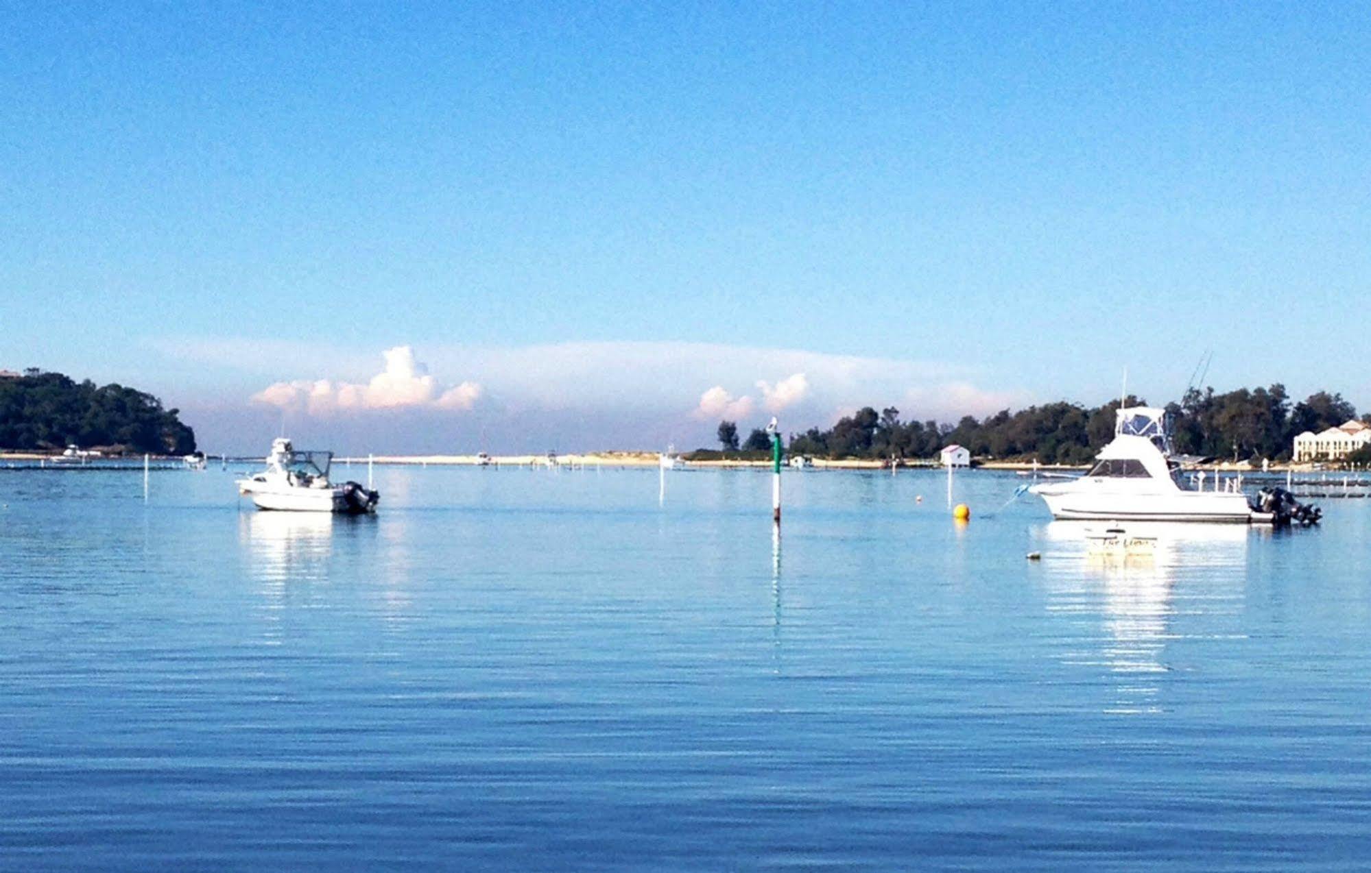 The Retreat Lakeside Merimbula Dış mekan fotoğraf